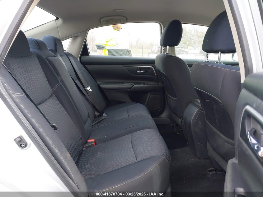 2017 NISSAN ALTIMA VIN: 1N4AL3AP6HC222292