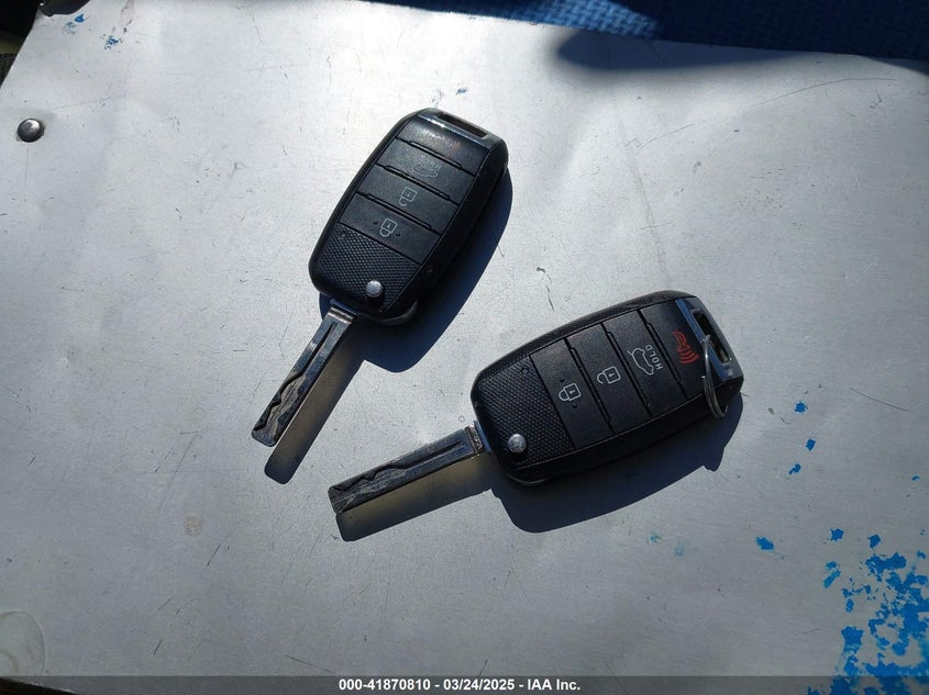 2014 Kia Soul VIN: KNDJN2A2XE7706747 Lot: 41870810