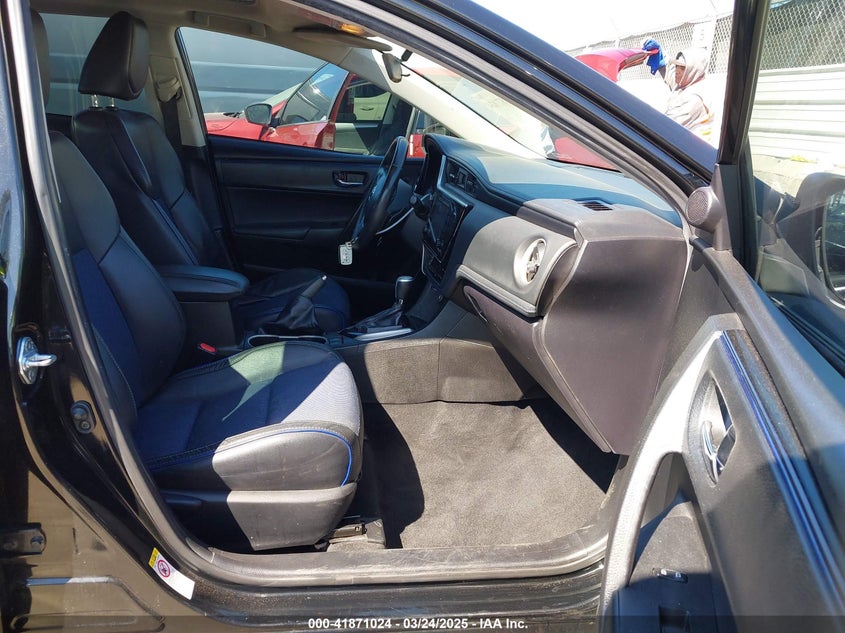 2017 TOYOTA COROLLA SE - 5YFBURHE2HP625776