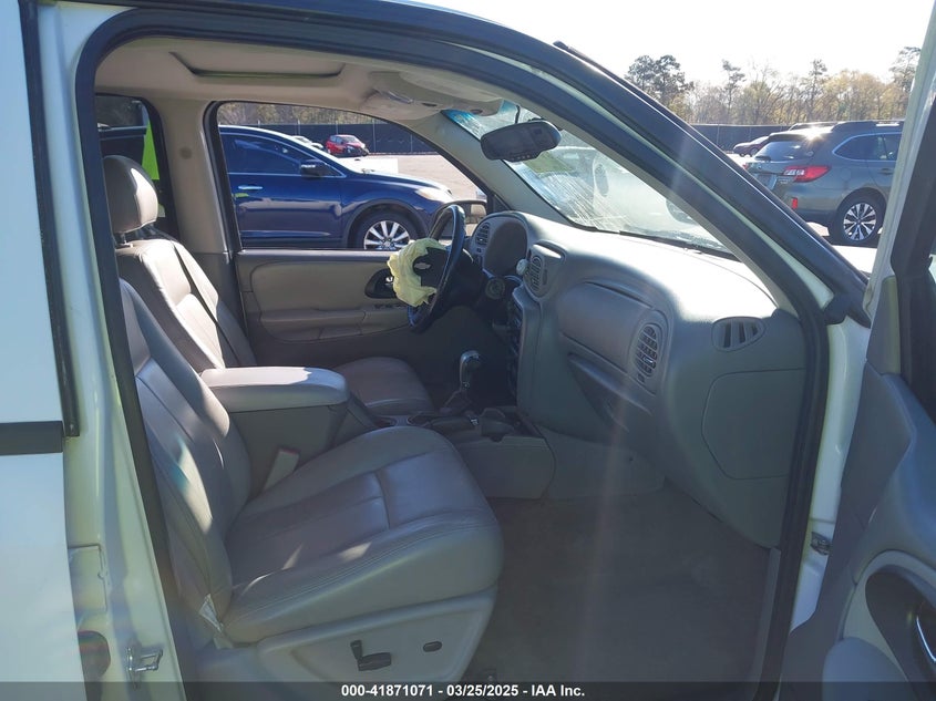 2007 CHEVROLET TRAILBLAZER VIN: 1GNDS13S272293209