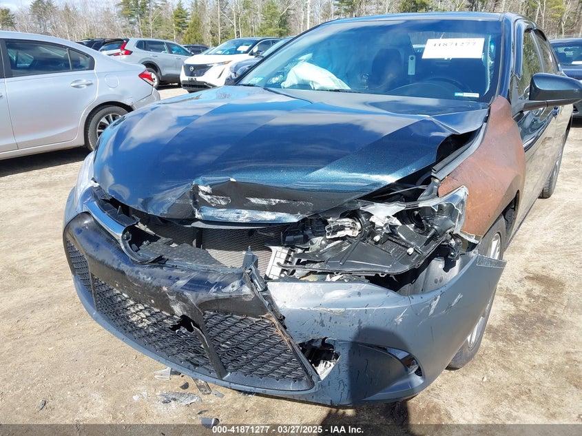 2016 TOYOTA CAMRY VIN: 4T1BF1FK0GU592567