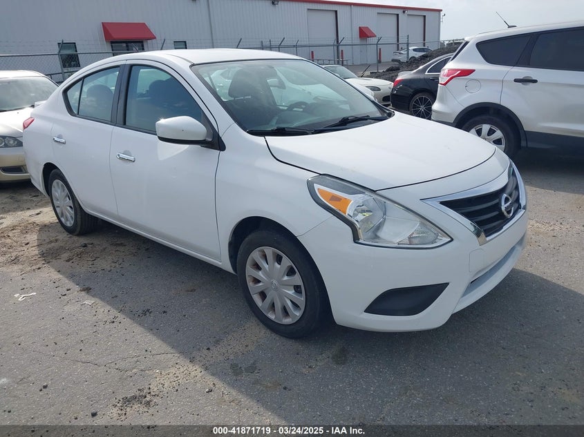 2018 NISSAN VERSA 1.6 SV - 3N1CN7APXJL885026
