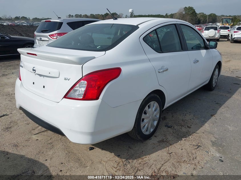 2018 NISSAN VERSA 1.6 SV - 3N1CN7APXJL885026