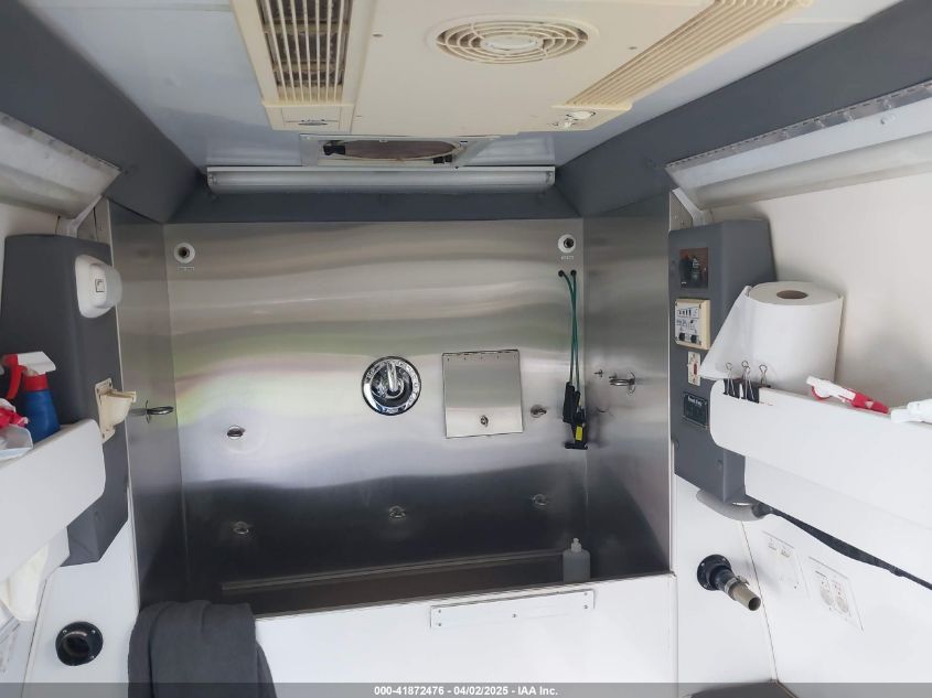 2004 Ford E-350 Super Duty Commercial/Recreational VIN: 1FTSS34L64HB54423 Lot: 41872476