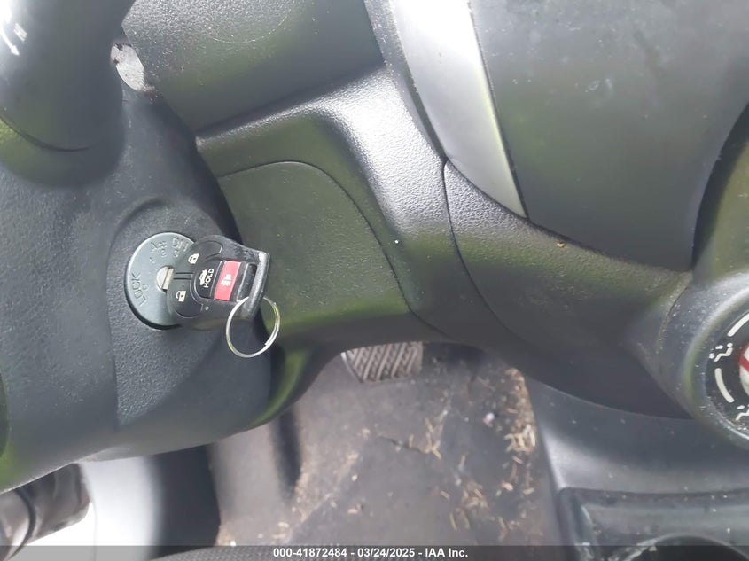 2014 NISSAN VERSA 1.6 SV - 3N1CN7AP5EL811745