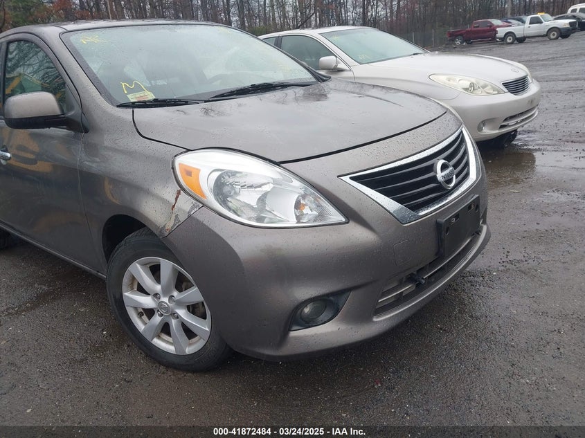 2014 NISSAN VERSA 1.6 SV - 3N1CN7AP5EL811745