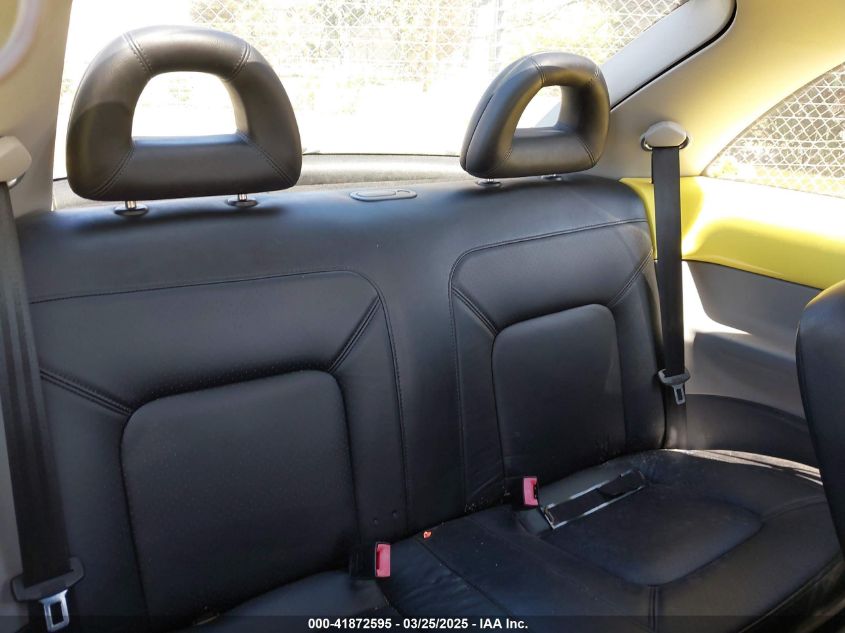 2001 Volkswagen New Beetle Gls VIN: 3VWCB21C01M446348 Lot: 41872595