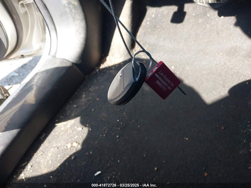 2015 NISSAN ROGUE SV - KNMAT2MT1FP554241