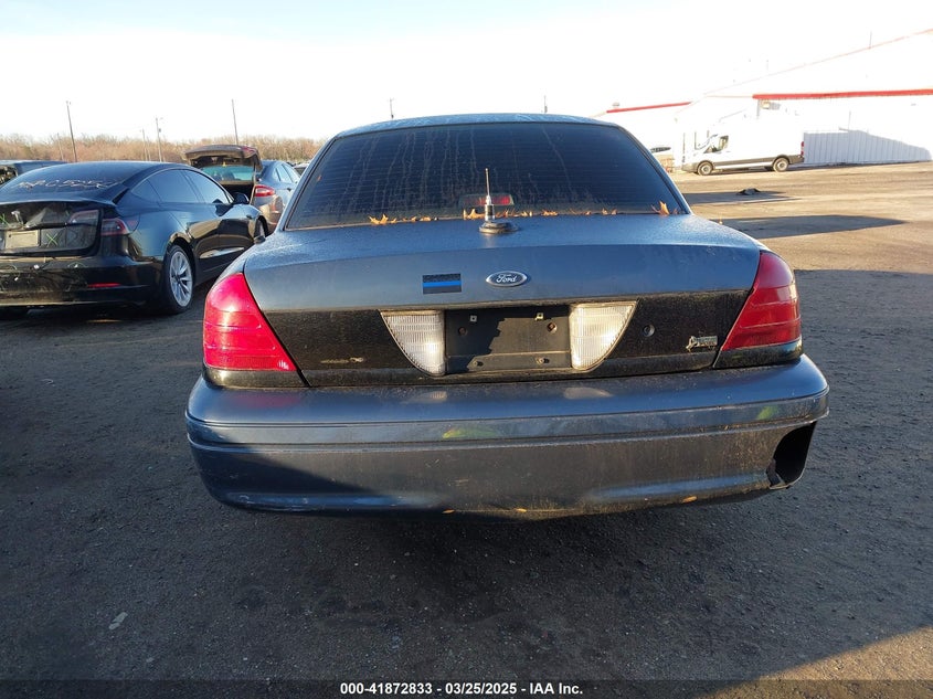 2009 FORD CROWN VICTORIA VIN: 2FAHP71V09X100704