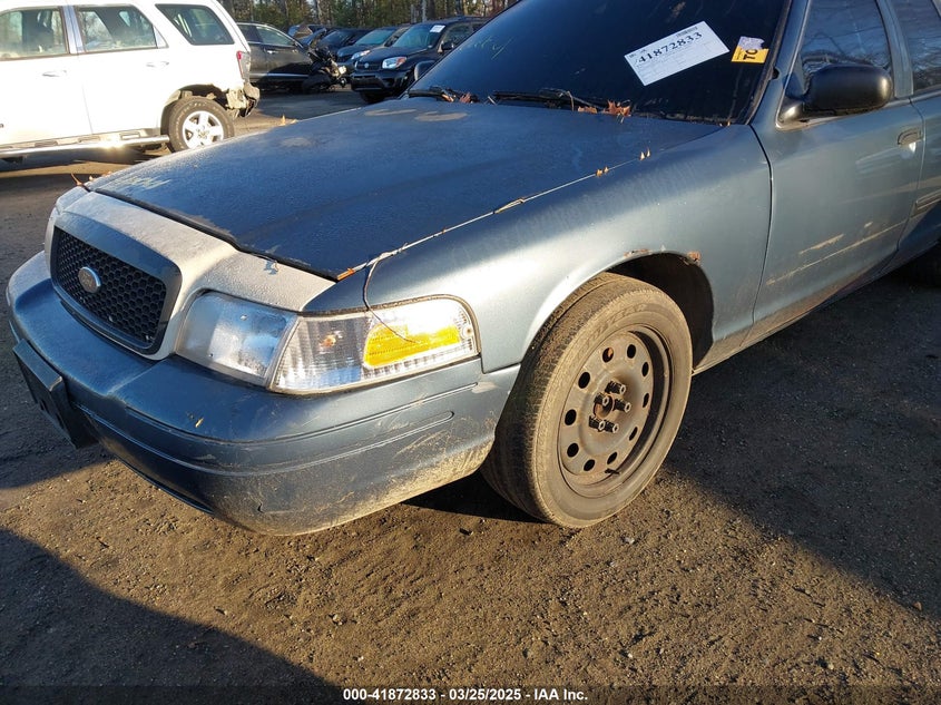 2009 FORD CROWN VICTORIA VIN: 2FAHP71V09X100704