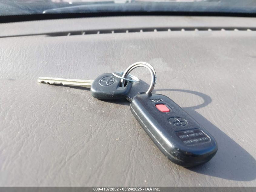 2006 Toyota Highlander V6 VIN: JTEDP21A060126282 Lot: 41872852