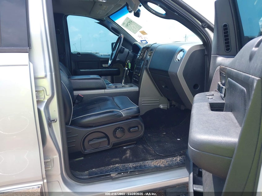 2007 LINCOLN MARK LT VIN: 5LTPW16557FJ08303