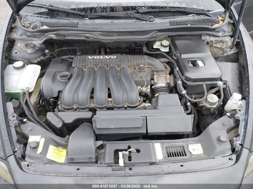 2005 Volvo S40 2.4I VIN: YV1MS390152049519 Lot: 41873057