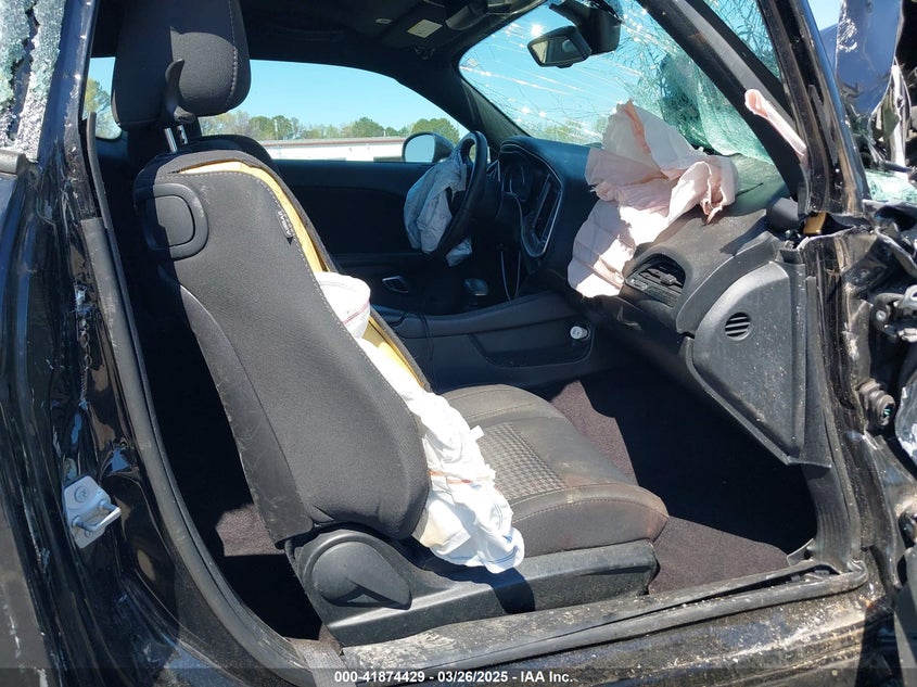 2019 DODGE CHALLENGER VIN: 2C3CDZAG6KH525696