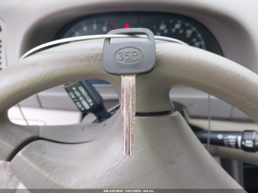 2004 Toyota Camry Le VIN: 4T1BE32K84U880028 Lot: 41874830