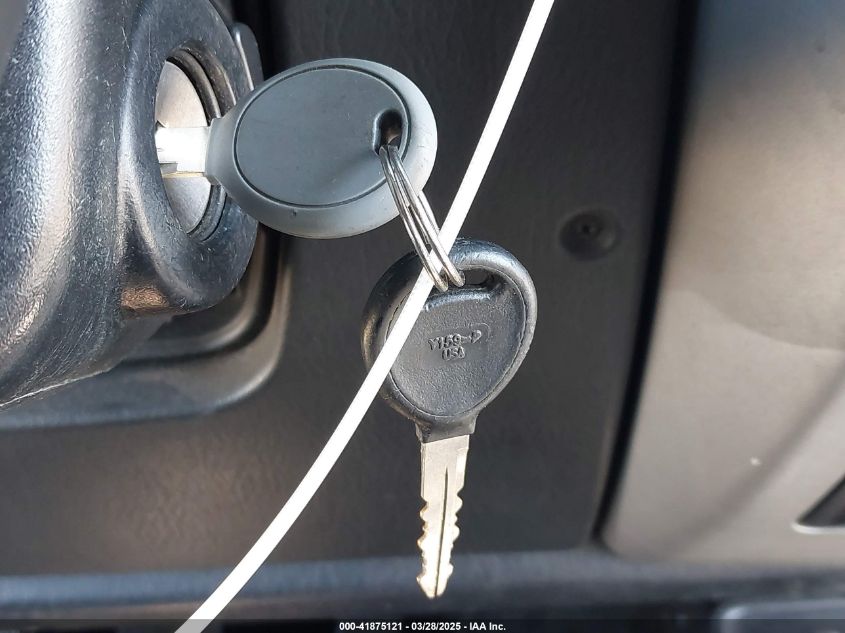 2005 Jeep Wrangler X VIN: 1J4FA39S35P372731 Lot: 41875121