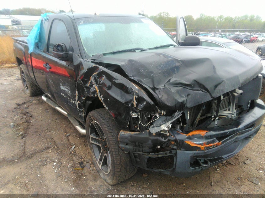 2011 CHEVROLET SILVERADO 1500 VIN: 1GCRKPE35BZ444552