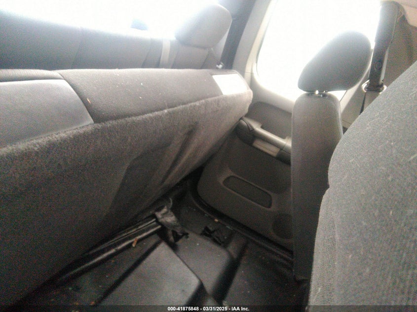 2011 CHEVROLET SILVERADO 1500 VIN: 1GCRKPE35BZ444552