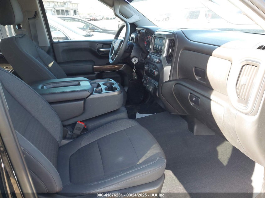 2019 CHEVROLET SILVERADO 1500 VIN: 1GCUYDED8KZ365411