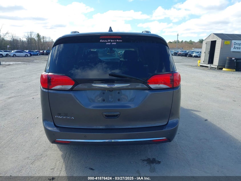 2020 CHRYSLER PACIFICA TOURING L - 2C4RC1BG8LR279643