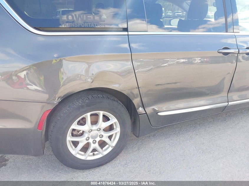 2020 CHRYSLER PACIFICA TOURING L - 2C4RC1BG8LR279643