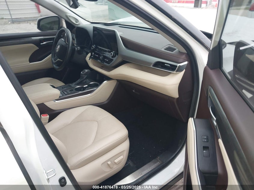 2021 TOYOTA HIGHLANDER VIN: 5TDFZRAH8MS078635