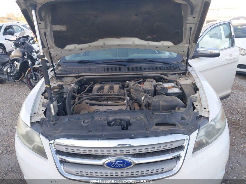 2011 FORD TAURUS VIN: 1FAHP2FW7BG127172