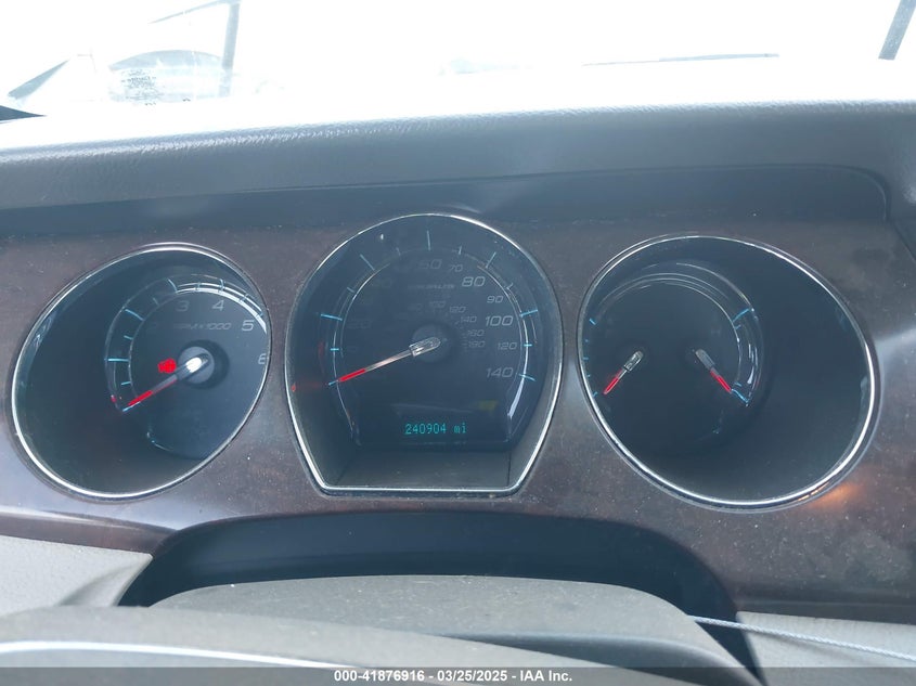 2011 FORD TAURUS VIN: 1FAHP2FW7BG127172
