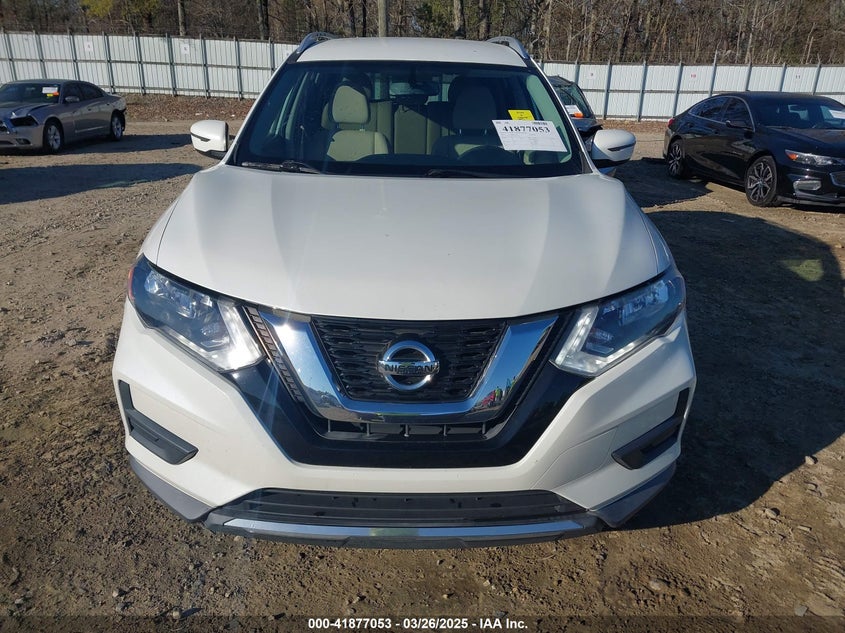 2017 NISSAN ROGUE SV - KNMAT2MT3HP514861