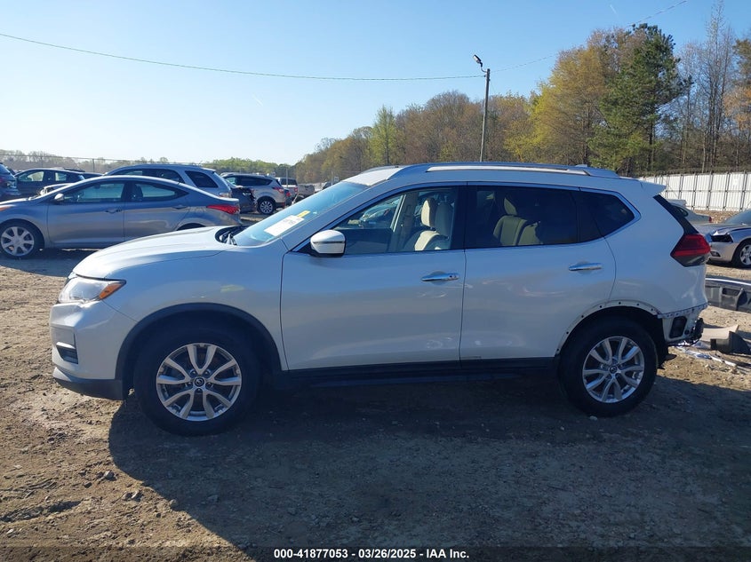 2017 NISSAN ROGUE SV - KNMAT2MT3HP514861