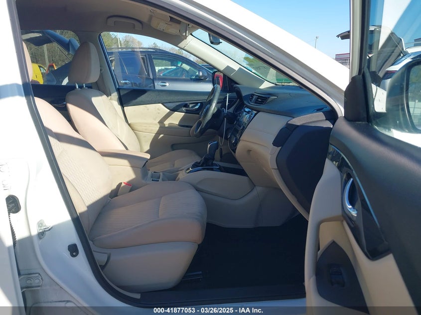 2017 NISSAN ROGUE SV - KNMAT2MT3HP514861