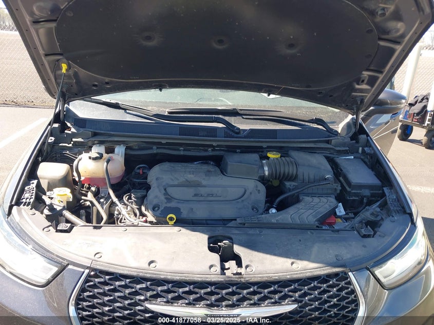 2023 CHRYSLER PACIFICA TOURING L - 2C4RC1BG0PR601147