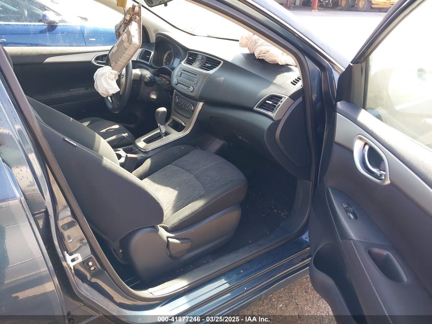 2014 NISSAN SENTRA VIN: 1N4AB7AP2EN852644