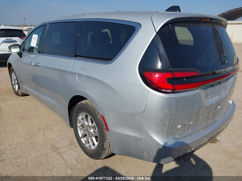 2024 CHRYSLER PACIFICA TOURING L - 2C4RC1BG8RR146065