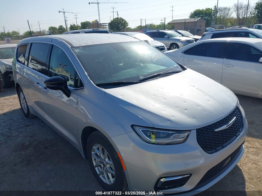 2024 CHRYSLER PACIFICA TOURING L - 2C4RC1BG8RR146065