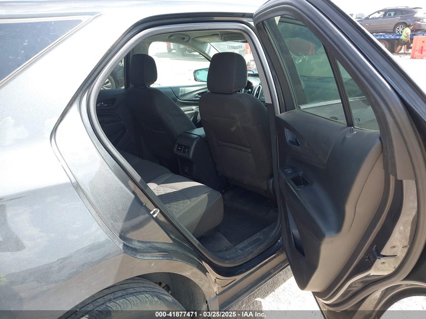 2019 CHEVROLET EQUINOX VIN: 3GNAXJEV3KS648719