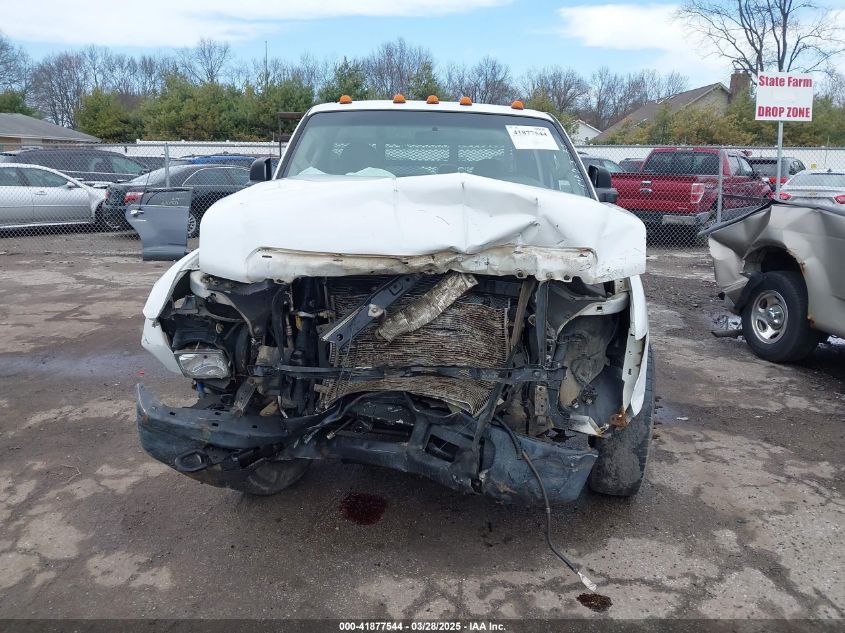 2008 Ford F-350 Chassis Lariat/Xl/Xlt VIN: 1FDWX36Y58EB01145 Lot: 41877544