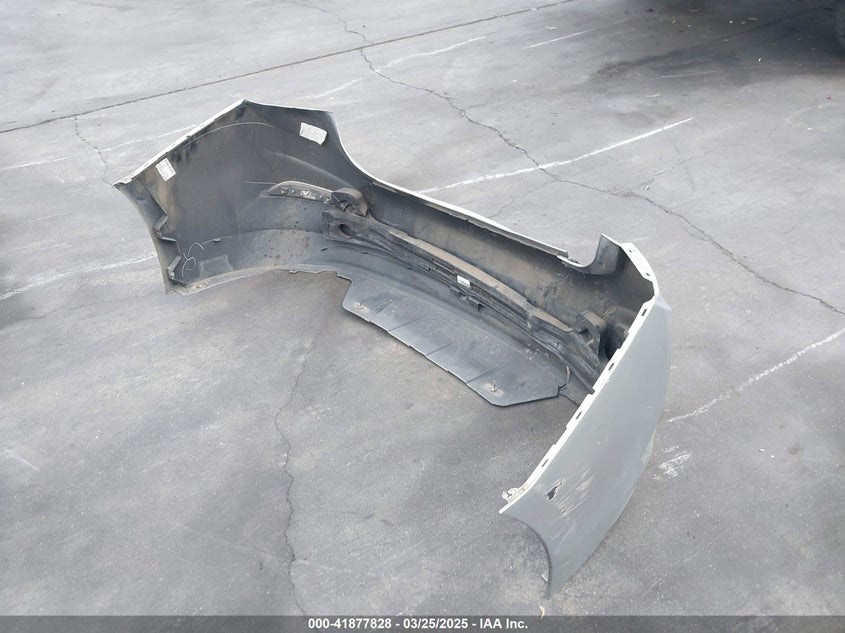 2018 Chevrolet Cruze Ls Auto VIN: 1G1BC5SM2J7178216 Lot: 41877828