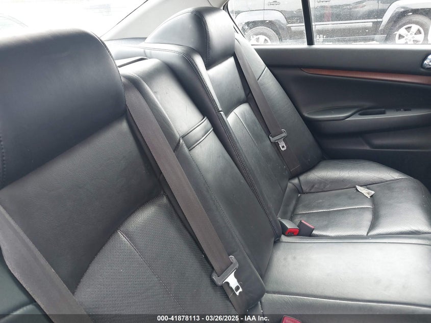 2008 INFINITI G35X VIN: JNKBV61F88M278132