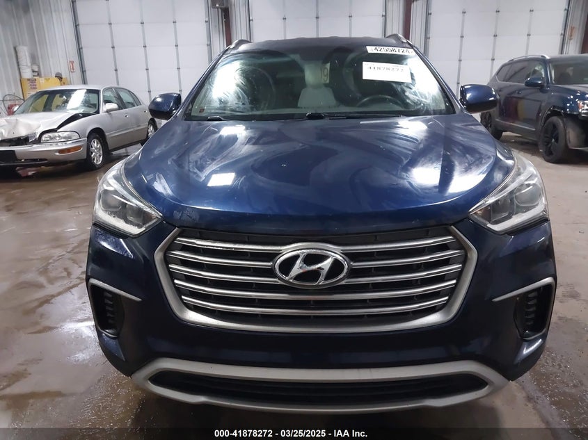 2017 Hyundai Santa Fe Se VIN: KM8SM4HF0HU185633 Lot: 41878272