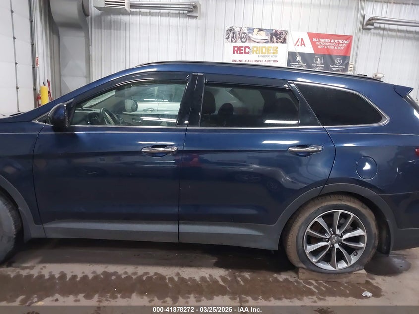 2017 Hyundai Santa Fe Se VIN: KM8SM4HF0HU185633 Lot: 41878272