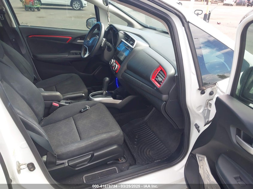 2015 HONDA FIT VIN: 3HGGK5H8XFM753011