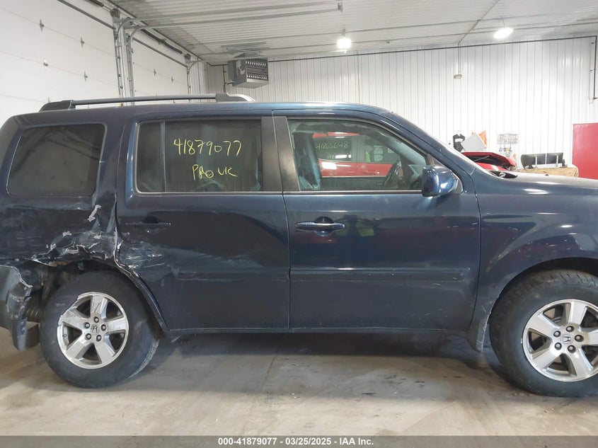 2011 HONDA PILOT VIN: 5FNYF4H54BB043205