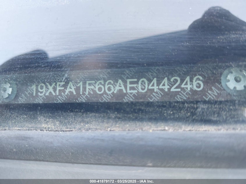 2010 HONDA CIVIC VIN: 19XFA1F66AE044246