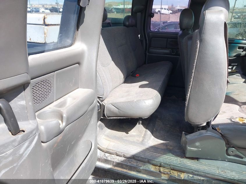 2003 Chevrolet Silverado 1500 Work Truck VIN: 2GCEC19X231224057 Lot: 41879639