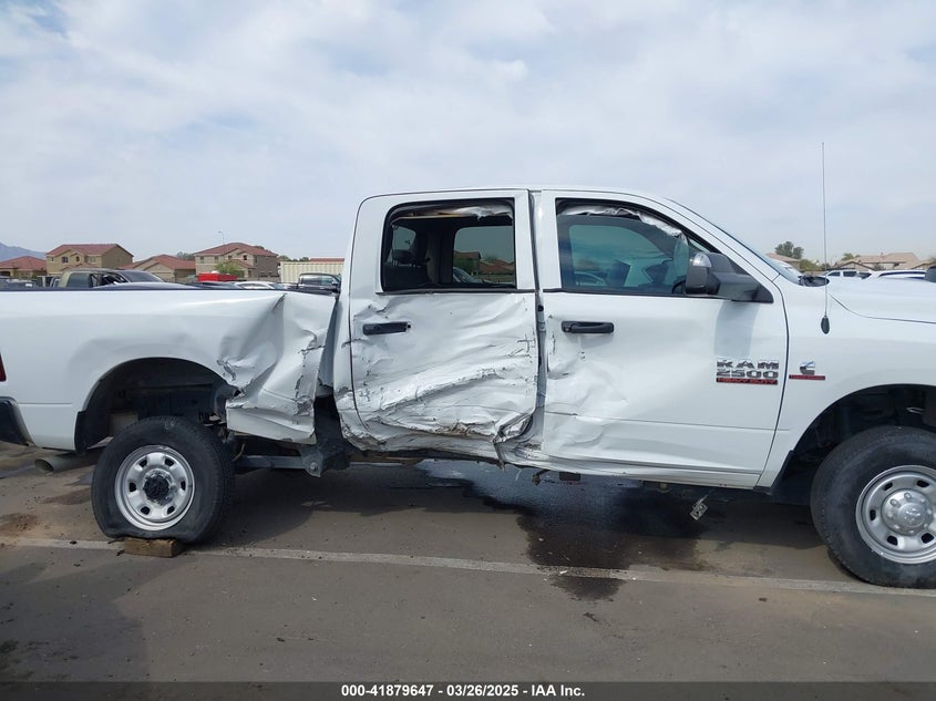 2018 RAM 2500 VIN: 3C6UR5CL5JG396845