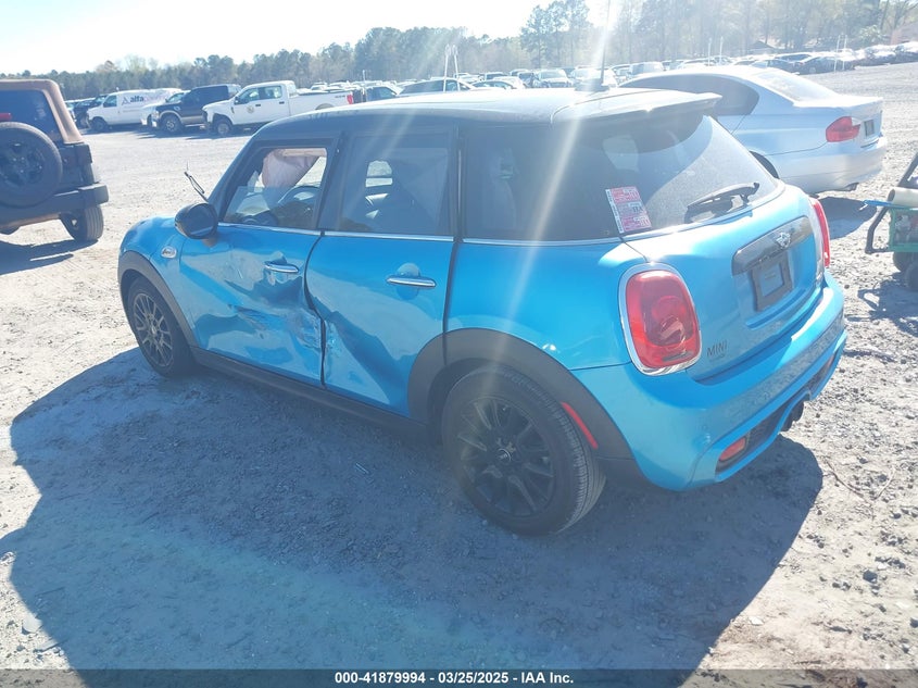 2016 MINI HARDTOP VIN: WMWXU3C57G2D29384