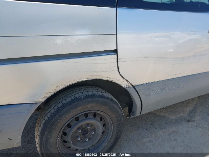 2002 Toyota Sienna Ce VIN: 4T3ZF19C82U456772 Lot: 41880102