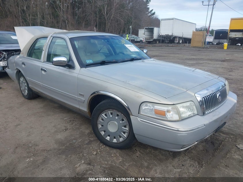 2007 MERCURY GRAND MARQUIS VIN: 2MEHM75W47X602830