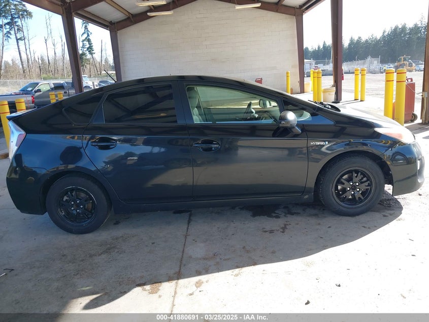 2014 TOYOTA PRIUS VIN: JTDKN3DU7E0359720